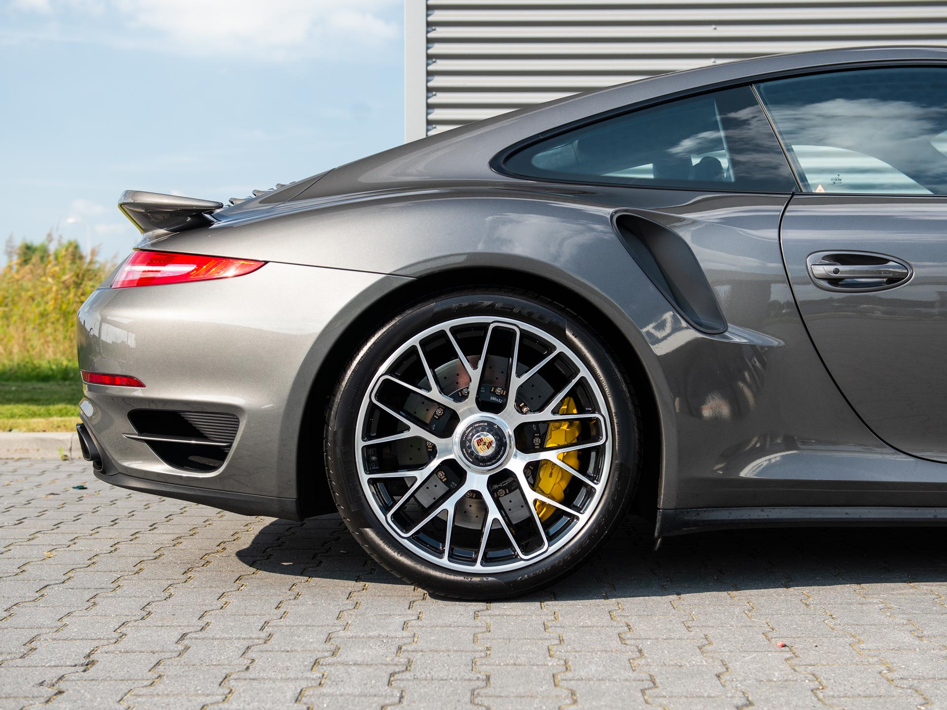 Porsche 911 3.8 Turbo S | Burmester | Schuifdak | Stoelverwarming |